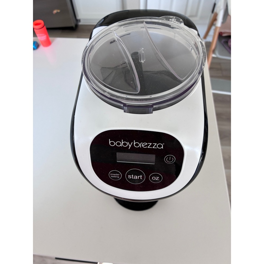 Baby Brezza Formula Pro Mini Automatic Formula Maker White Black FRP0079